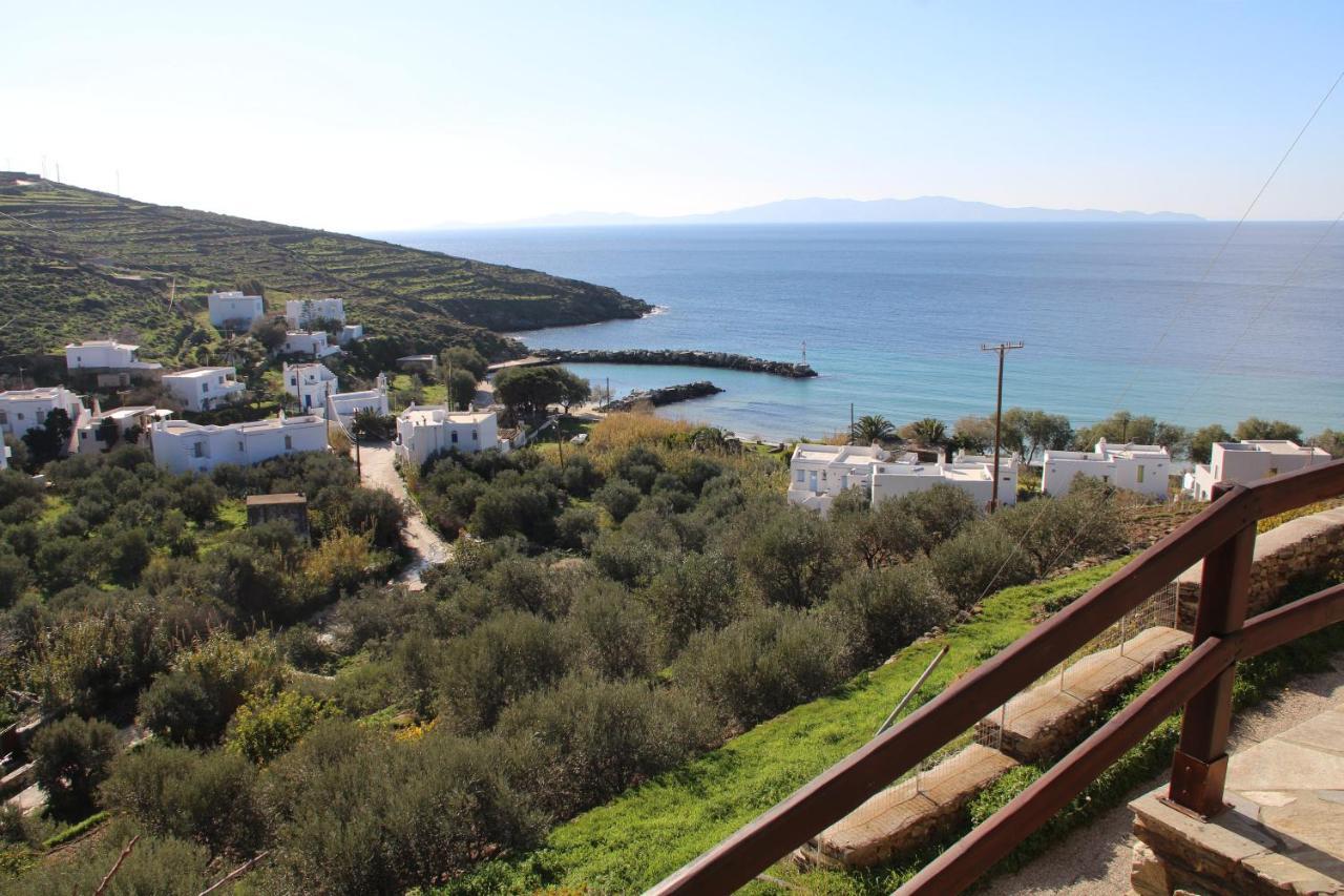 Cozy Guesthouse - Agios Romanos Exterior photo